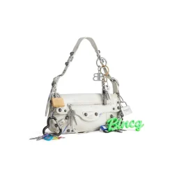 Borsa A Tracolla Le Cagole Piccola Effetto Used Con Charm  da Donna in Bianco