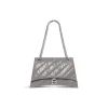 Borsa Con Catena Crush Media Trapuntata  da Donna in Grigio Scuro