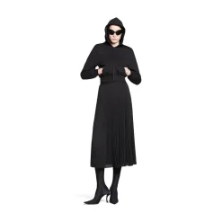 Gonna Elasticizzata da Donna in Nero