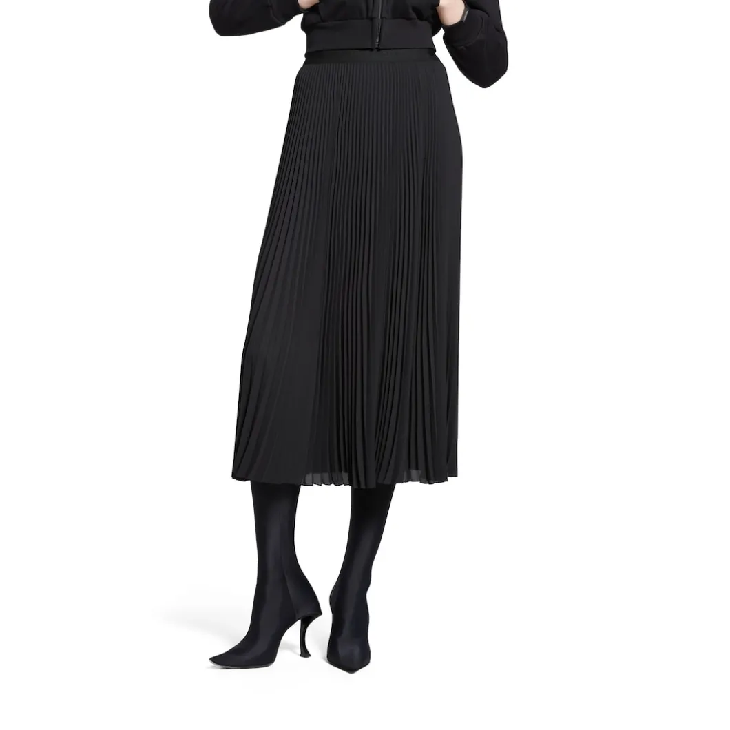 Gonna Elasticizzata da Donna in Nero
