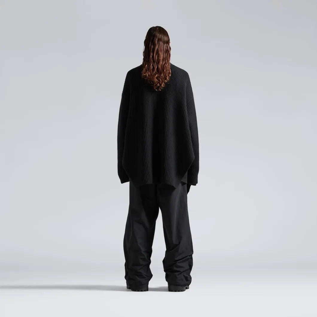 Poncho A Collo Alto Con Mezza Zip in Nero
