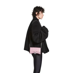Portafoglio Con Catena Hourglass Con Lavorazione Coccodrillo da Donna in Rosa