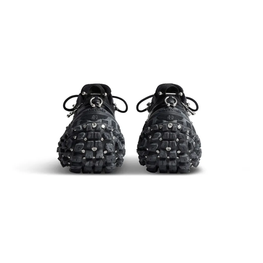 Sneaker Bouncer Screw Con Piercing da Donna in Nero