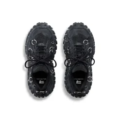 Sneaker Bouncer Screw Con Piercing da Donna in Nero