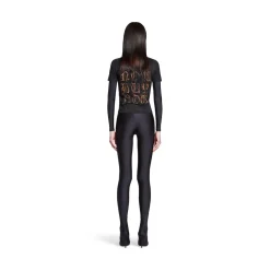 T-shirt Aderente Heavy Metal Small Fit da Donna in Nero Délavé